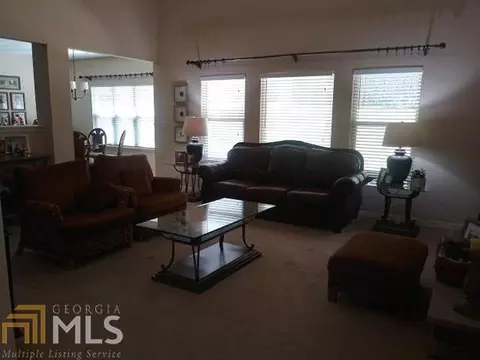 203 SE Lindsay Taylor Dr, Lagrange, GA 30241 photo 4