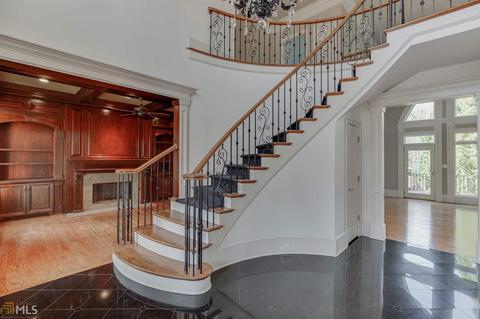 2000 Tee Dr, Braselton, GA 30517 photo 8