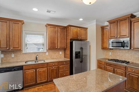 2601 Lake Erma Dr, Hampton, GA 30228 photo 9