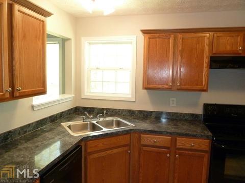 41 Fleeta Dr, Covington, GA 30016 photo 3