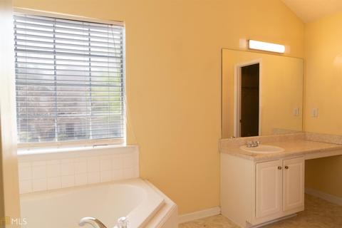 790 Compton Ln, Mcdonough, GA 30253 photo 9