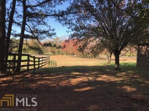 291 Hammond Dr, Jackson, GA 30233 photo 4