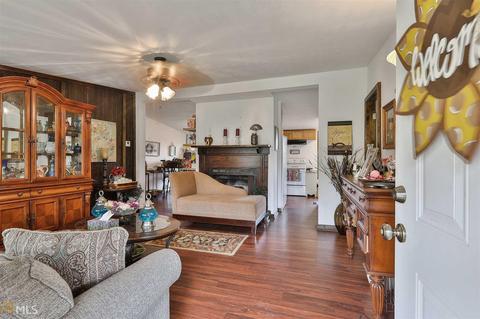 177 Rogers Cir, Barnesville, GA 30204 photo 6