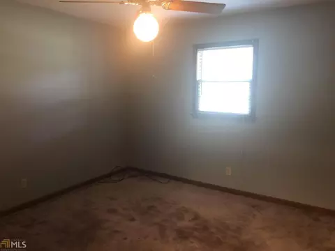 221 Pinehaven Dr, Lagrange, GA 30240 photo 14