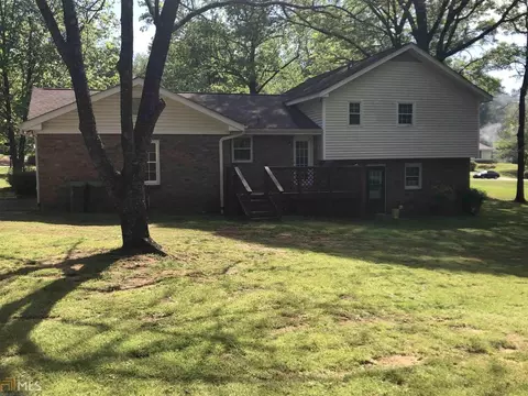 221 Pinehaven Dr, Lagrange, GA 30240 photo 3