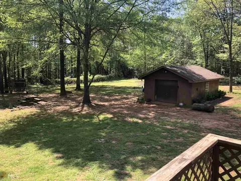221 Pinehaven Dr, Lagrange, GA 30240 photo 2