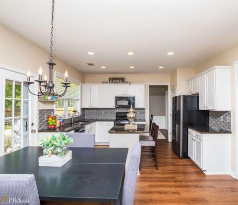 225 Hammersmith Dr, Suwanee, GA 30024 photo 9