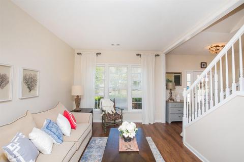 225 Hammersmith Dr, Suwanee, GA 30024 photo 13