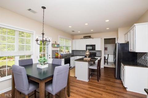 225 Hammersmith Dr, Suwanee, GA 30024 photo 7
