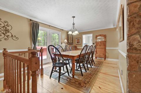 231 Hayes Ln, Rex, GA 30273 photo 8