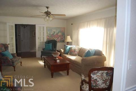 407 Springdale Dr, Pine Mountain, GA 31822 photo 3