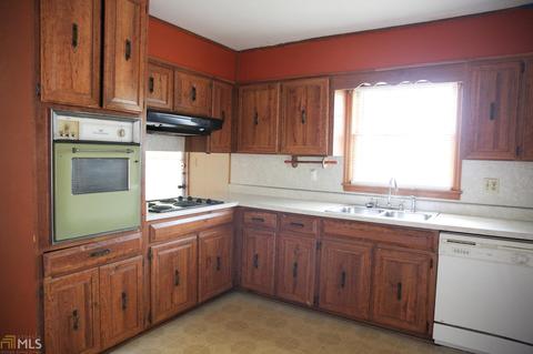 6748 Darrell Ct, Morrow, GA 30260 photo 7