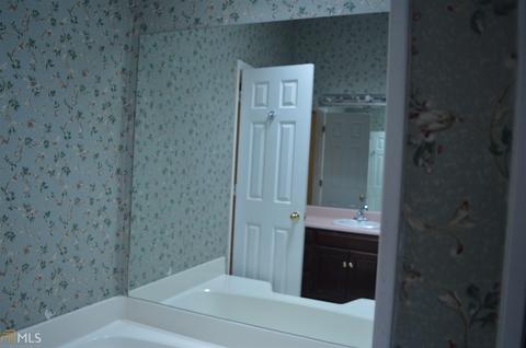 104 Twelve Oaks Dr, Lagrange, GA 30241 photo 12