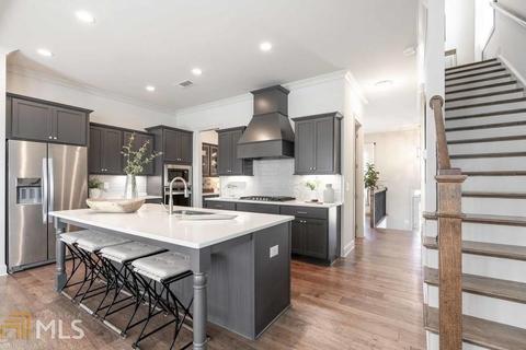 1884 Skyfall Cir, Brookhaven, GA 30319 photo 4