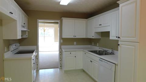300 Forest Brook Dr, Covington, GA 30016 photo 13