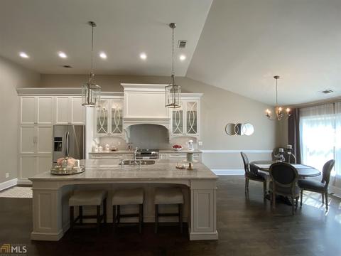 2532 Walnut Tree Ln, Buford, GA 30519 photo 4