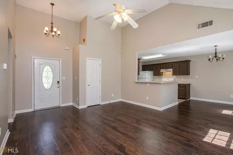 10777 Knotty Pine Pl, Hampton, GA 30228 photo 2