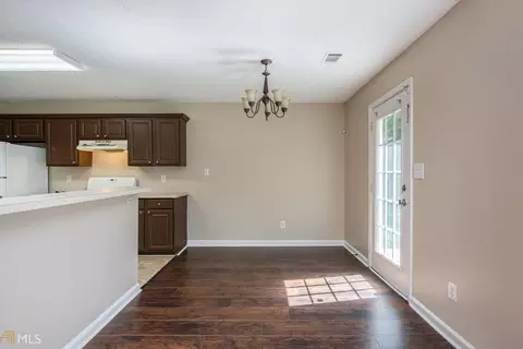 10777 Knotty Pine Pl, Hampton, GA 30228 photo 8