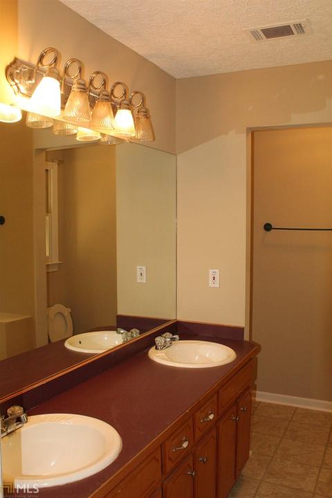 2757 Chickadee Dr, Monroe, GA 30655 photo 10