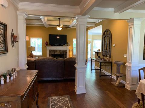 1550 Shadowstone Cir, Winder, GA 30680 photo 4