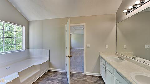 610 Creekview Blvd, Covington, GA 30016 photo 11