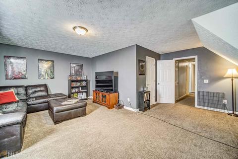 401 Ryan Cir, Winder, GA 30680 photo 8