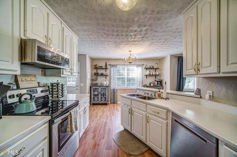 401 Ryan Cir, Winder, GA 30680 photo 32
