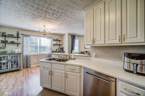 401 Ryan Cir, Winder, GA 30680 photo 34
