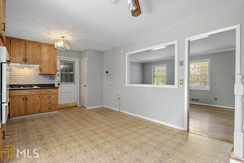 1282 Morrow Rd, Morrow, GA 30260 photo 8