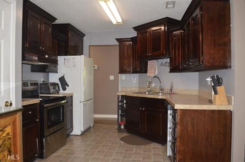 121 Apache Pointe Dr, Senoia, GA 30276 photo 12