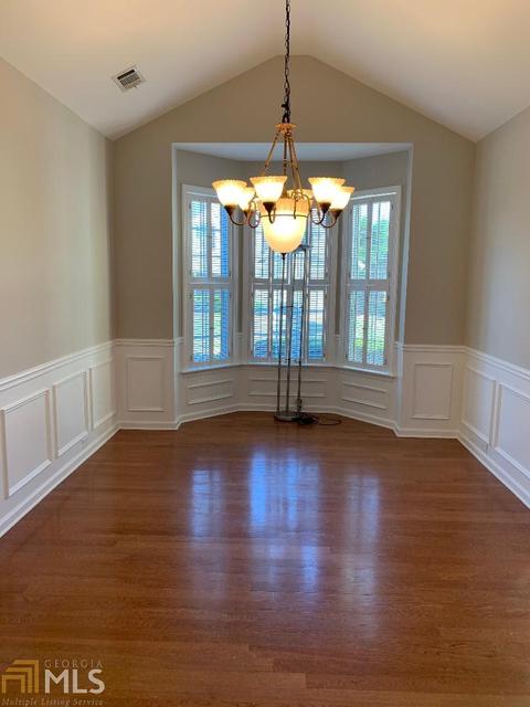 518 Waterfall Dr, Canton, GA 30114 photo 4