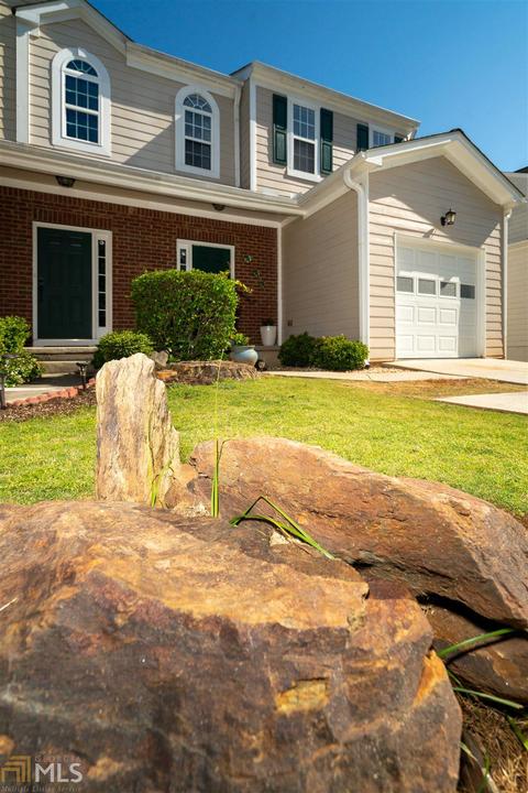 4055 Spring Cove Dr, Duluth, GA 30097 photo 1