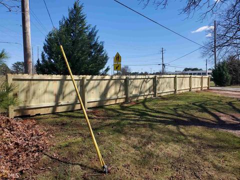 5405 Phillips Dr, Morrow, GA 30260 photo 4