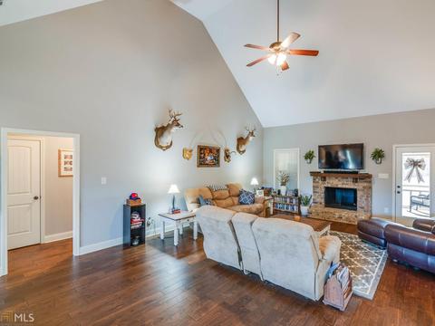 42 Windsor Ct, Williamson, GA 30292 photo 10