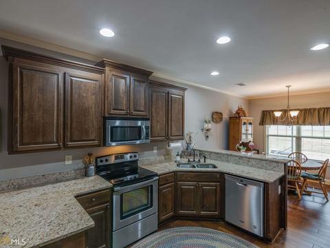 42 Windsor Ct, Williamson, GA 30292 photo 14