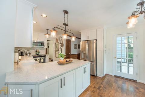 2838 Baronet Ct, Duluth, GA 30096 photo 14