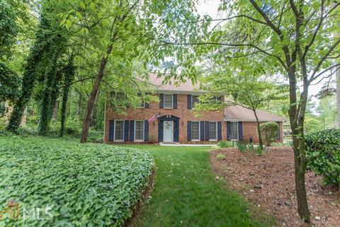 2838 Baronet Ct, Duluth, GA 30096 photo 3