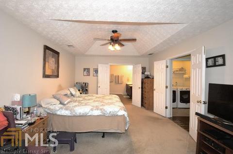 1048 Maple Leaf Dr, Mcdonough, GA 30253 photo 12