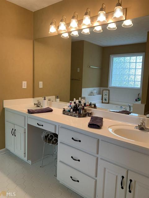 150 Vinnys Way, Covington, GA 30014 photo 11