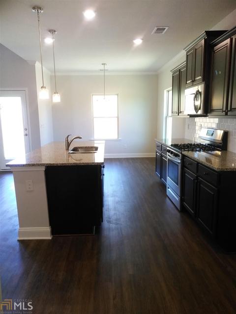 431 Walker Cr, Commerce, GA 30529 photo 9