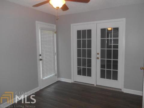 131 Easy St, Dublin, GA 31021 photo 8