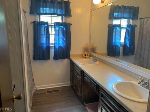 101 W Pyne Dr, Lagrange, GA 30240 photo 9
