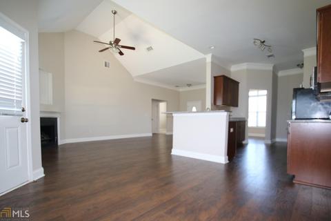 303 Phipps Dr, Lagrange, GA 30241 photo 12