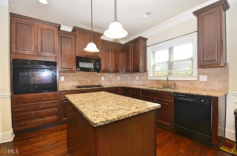 30 Waters Edge Ln, Covington, GA 30014 photo 8