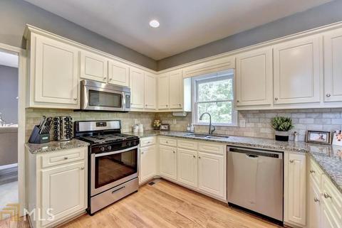 2402 Timberwolf Ct, Buford, GA 30519 photo 48