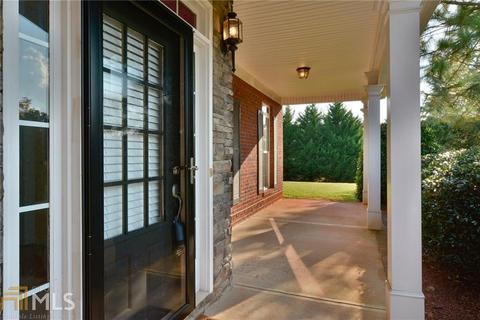 1233 White Columns Dr, Monroe, GA 30656 photo 2