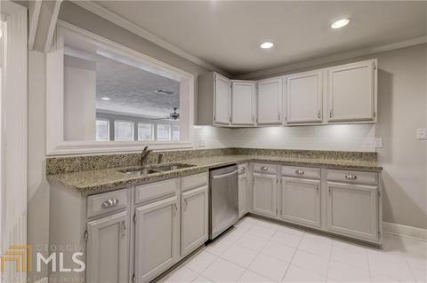 2996 Ringle Rd, Chamblee, GA 30341 photo 2