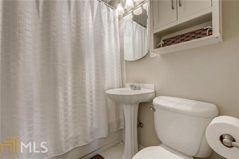 2996 Ringle Rd, Chamblee, GA 30341 photo 25