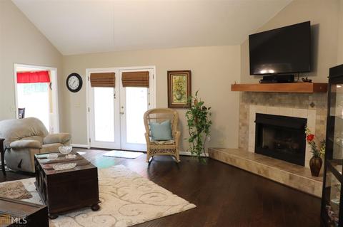 109 Highland Pointe Dr, Lagrange, GA 30240 photo 6