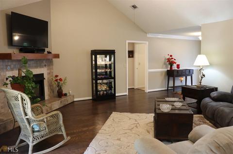 109 Highland Pointe Dr, Lagrange, GA 30240 photo 8